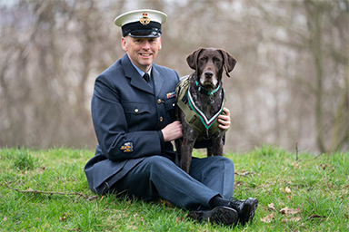 Contribuì a sventare gli attacchi in Afghanistan: massima onorificenza per il cane Hertz