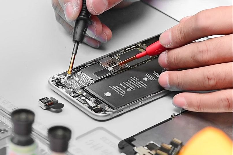 Revive Your iPhone with Expert Repair Services in Dubai